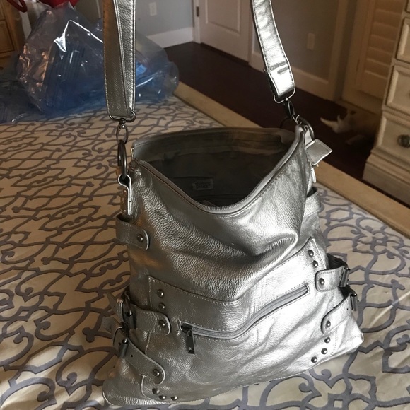Silver Handbag - Picture 2 of 2